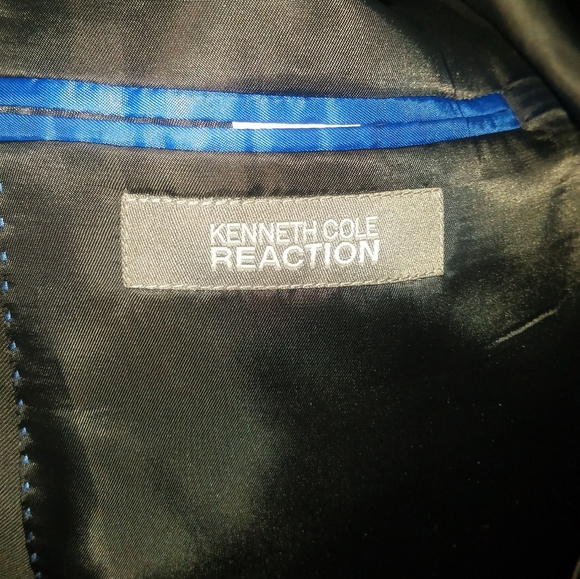 Kenneth Cole REACTION Blazer - Picture 5 of 7